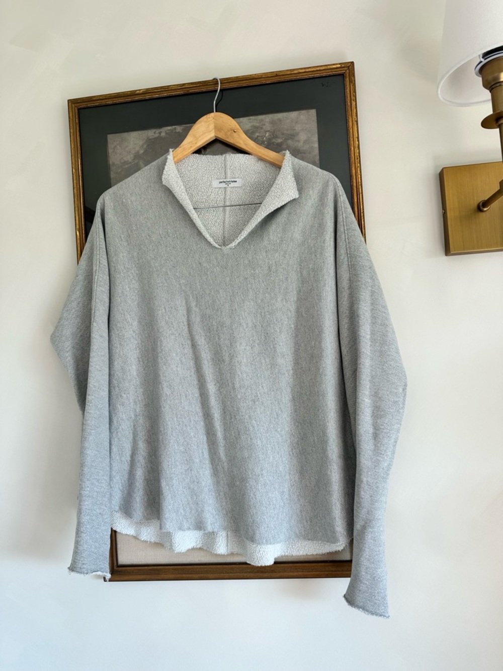 perfectwhitetee heathered V-Neck Pullover Sweater in Heather Gray sz S